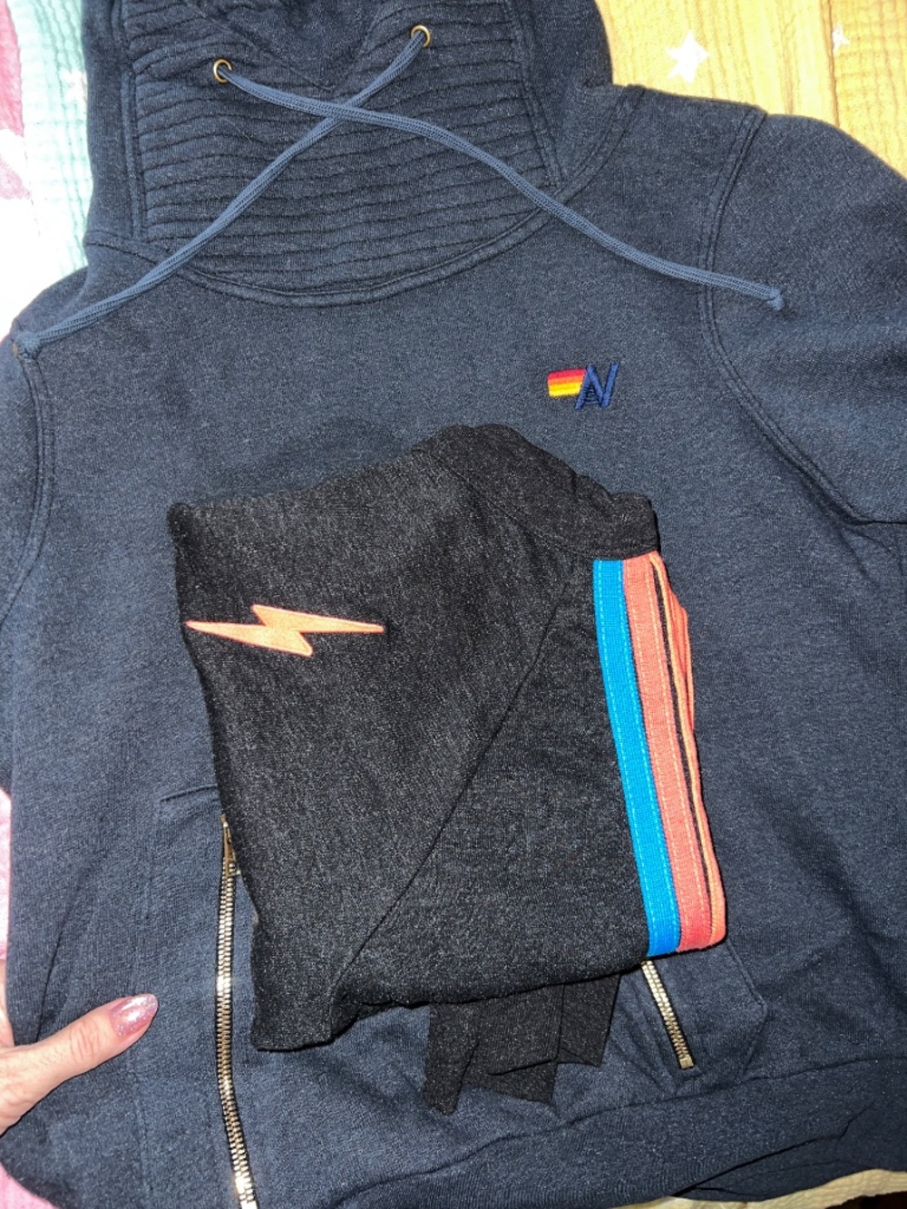 Aviator Nation -XS- bolt cropped rainbow stripe - Picture 7 of 7